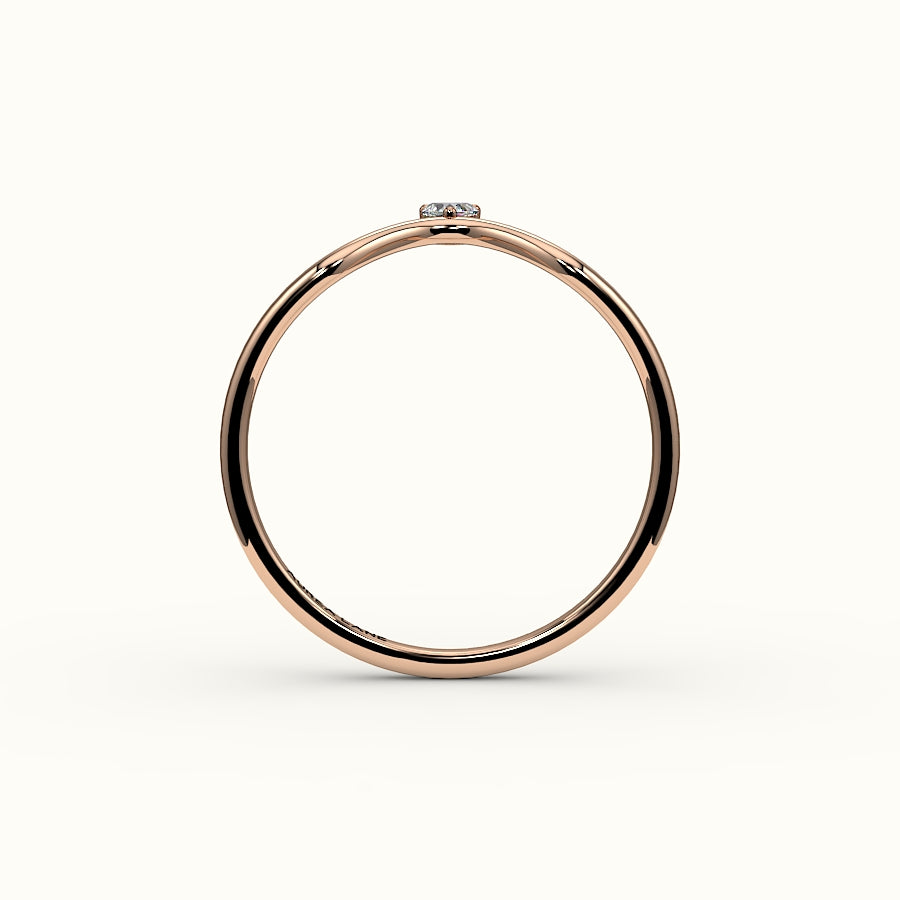 Heart Cut V Diamond Curved Band