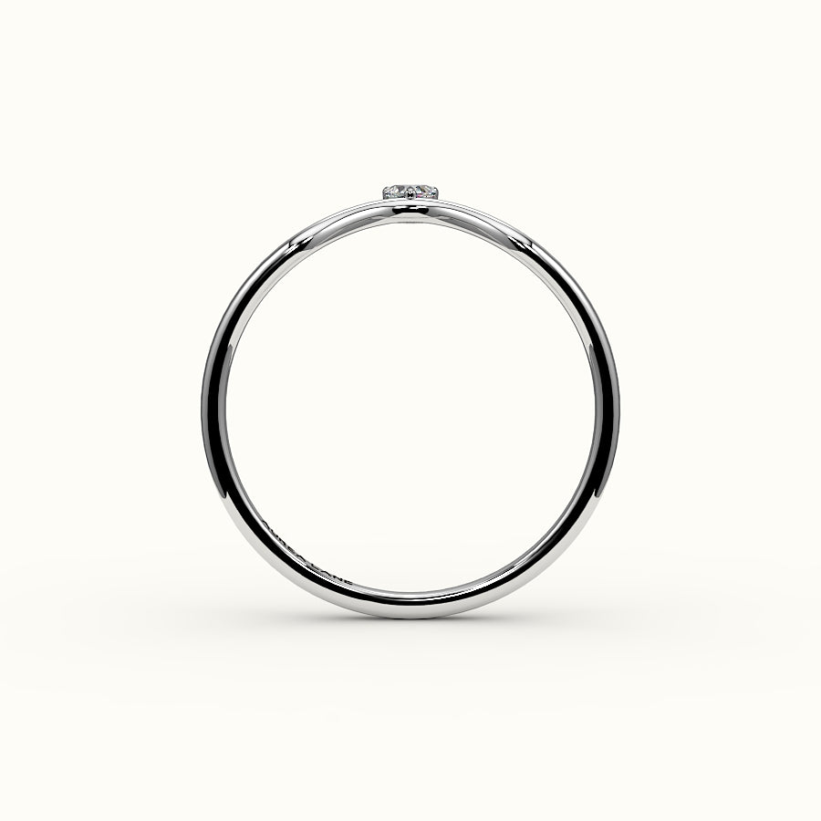 Heart Cut V Diamond Curved Band