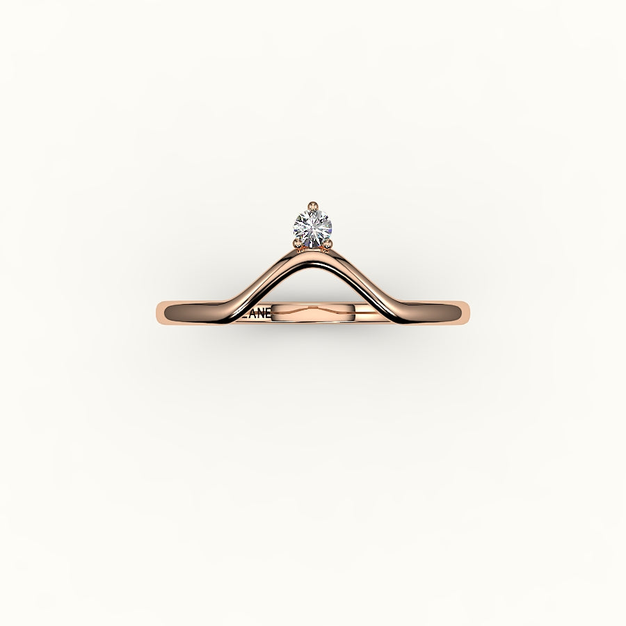 Round Cut V Diamond Curved Band