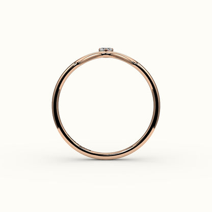 Heart Cut V Diamond Curved Band