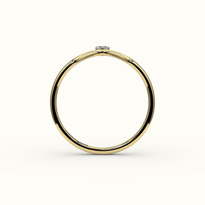 Heart Cut V Diamond Curved Band
