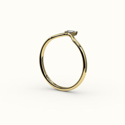 East-West Baguette Cut V Diamond Curved Band
