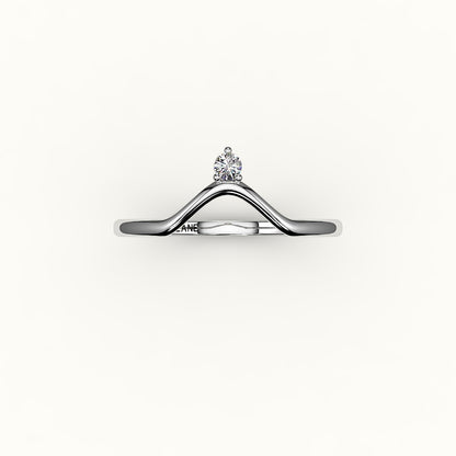 Round Cut V Diamond Curved Band