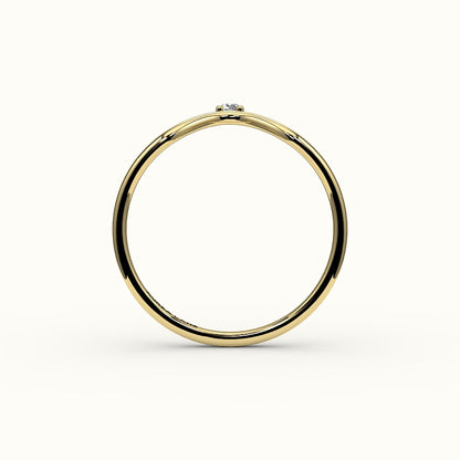 Round Cut V Diamond Curved Band
