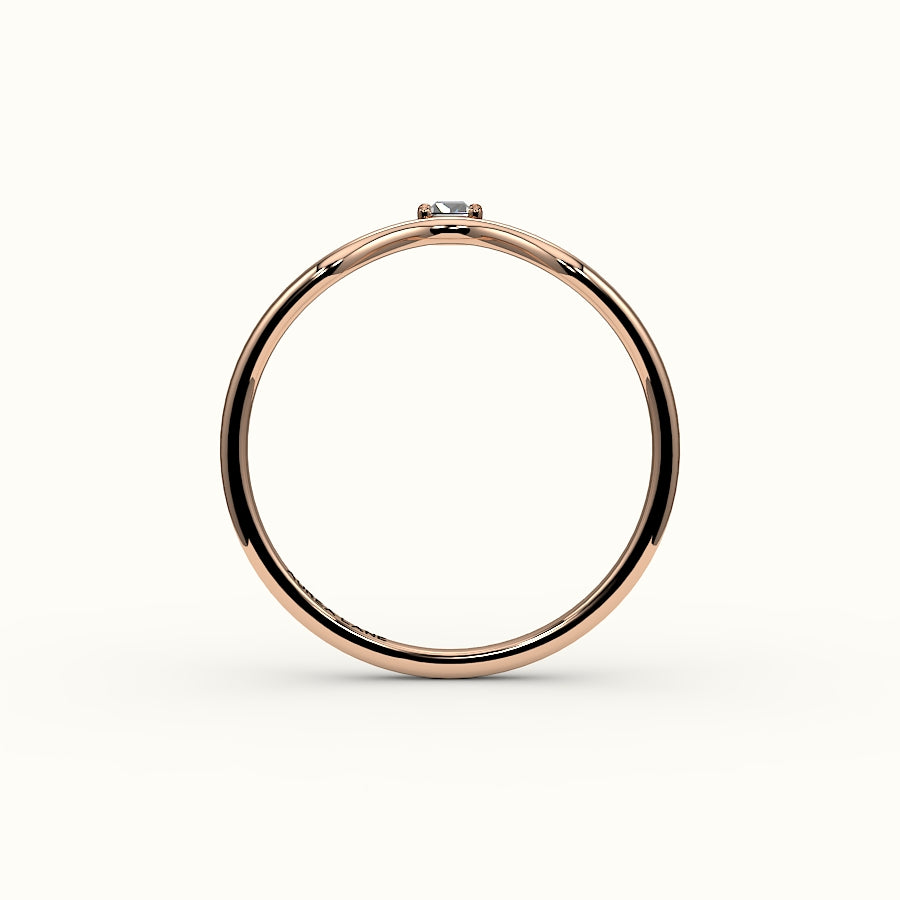 Baguette Cut V Diamond Curved Band